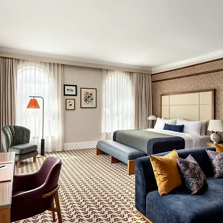 The Louie, A Davenport Hotel, Autograph Collection